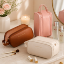 Necessaire Feminina com Abertura U